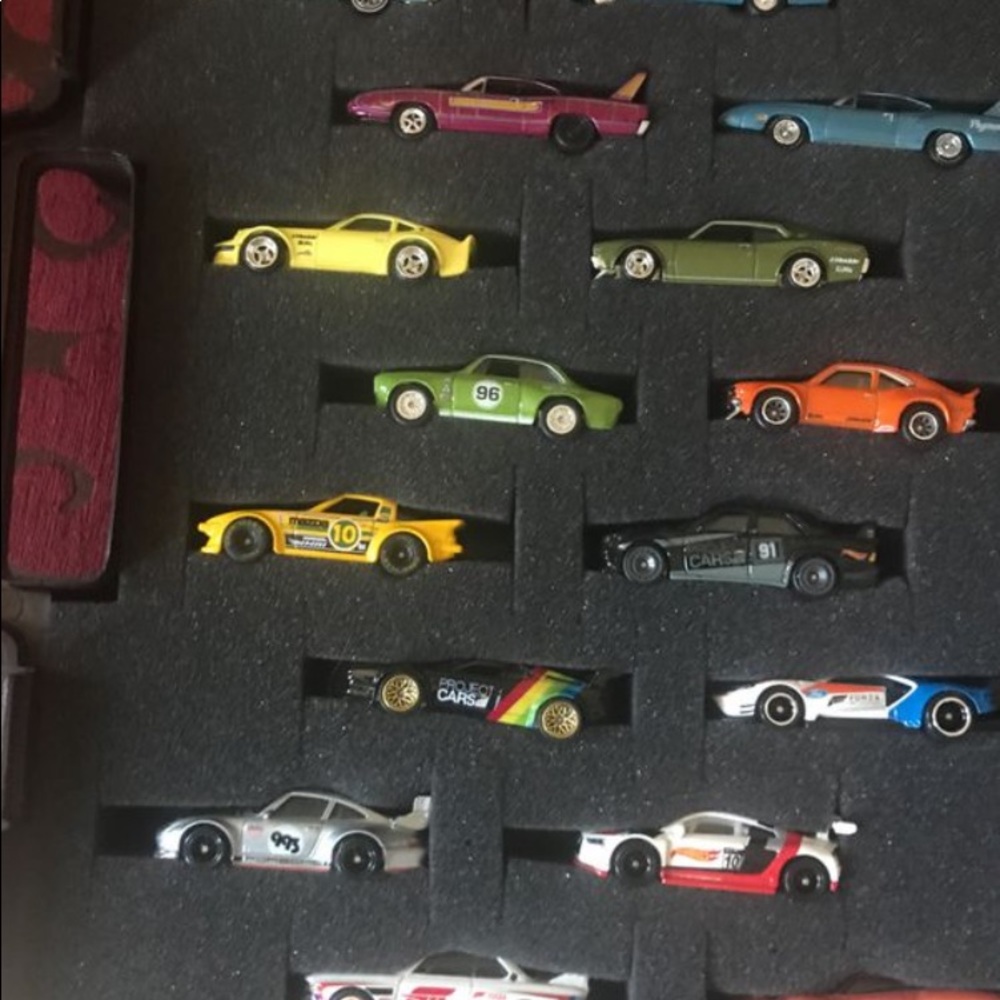 Hotwheels and real riders - Picture 2 of 3